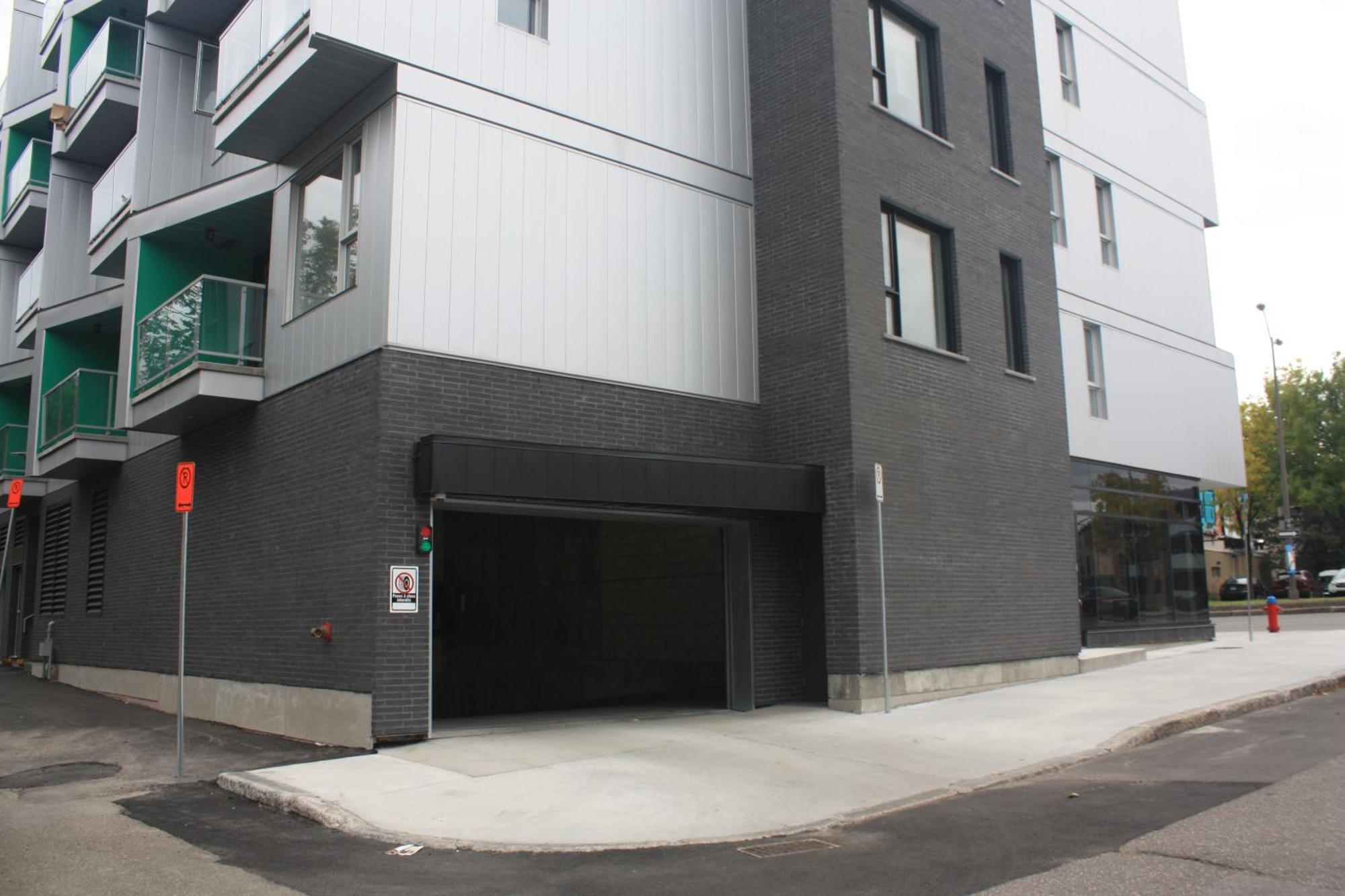 Le Kameleon 318 : Interieur Parking, Rooftop Terrace, Gym Québec Eksteriør bilde